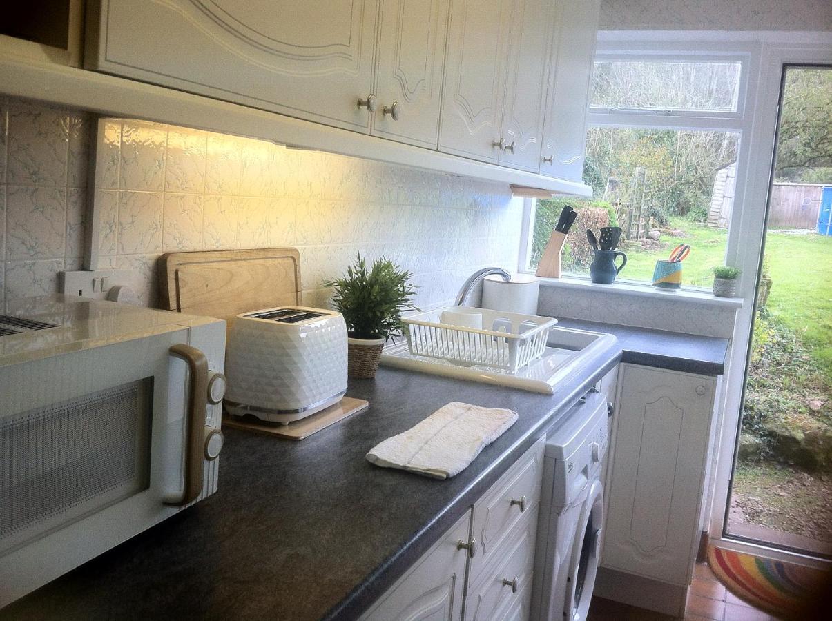 Charming Cottage Within Farmhouse Монмут Экстерьер фото